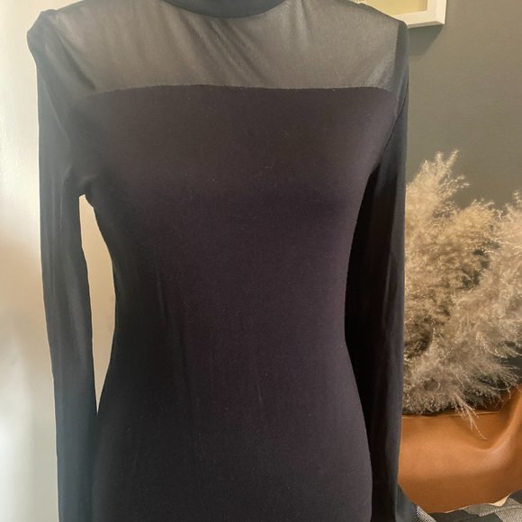 Used Top - Picture 3 of 3